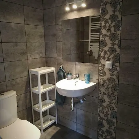 Gorska Poziomka Konukevi